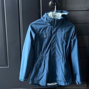 Navy The North Face liner included